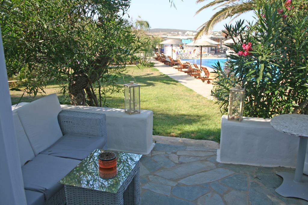 Kalimera Paros Santa Maria  Buitenkant foto